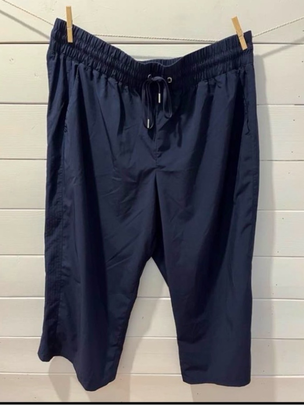 ACTIVE ZONE Navy Cropped Sport Pants 1X